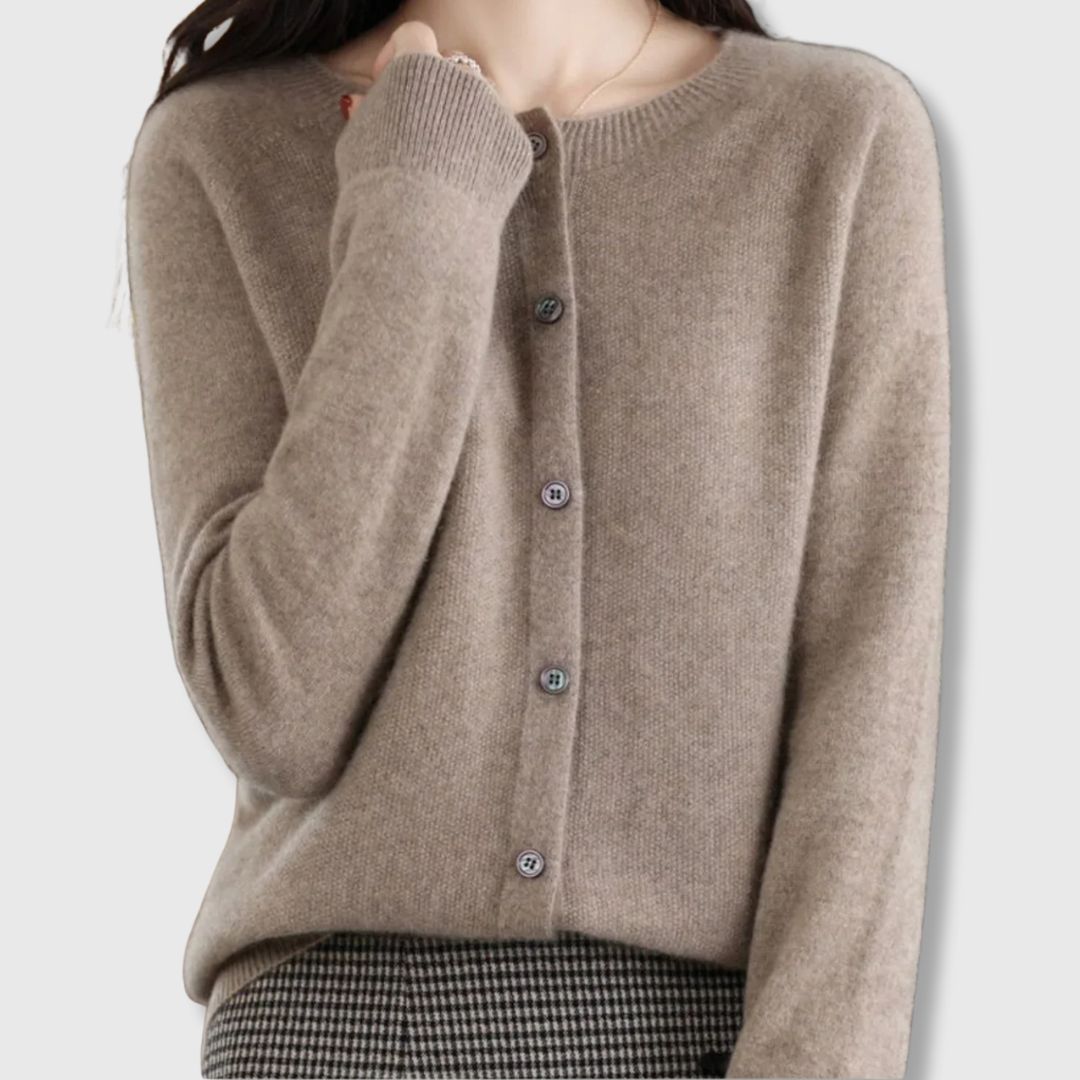 Helen Cardigan for effortless layering
