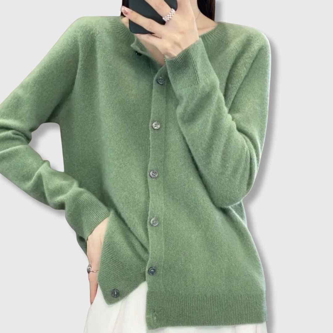 Helen Cardigan for effortless layering
