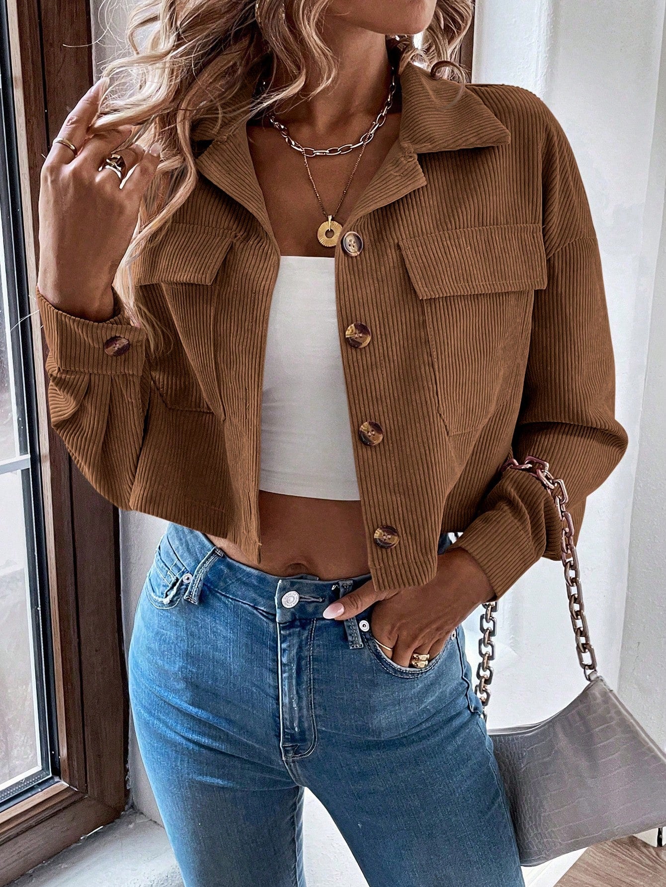 Franclia Shoulder Crop Corduroy Jacket